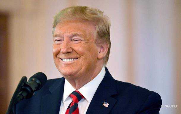 Трамп стал больше общаться с журналистами и писать в Twitter