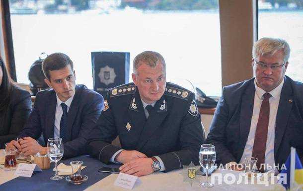 Украина попросила Турцию выдать 90 человек