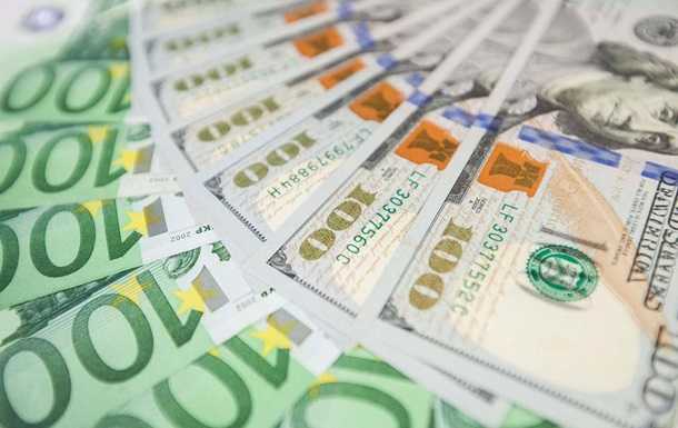 За полгода заробитчане отправили в Украину более пяти миллиардов долларов