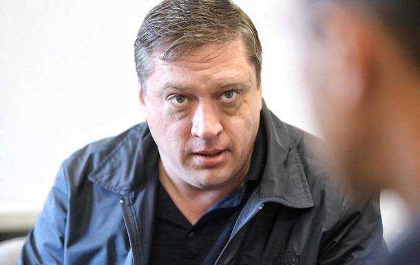 В Слуге народа решили вопрос членства Иванисова