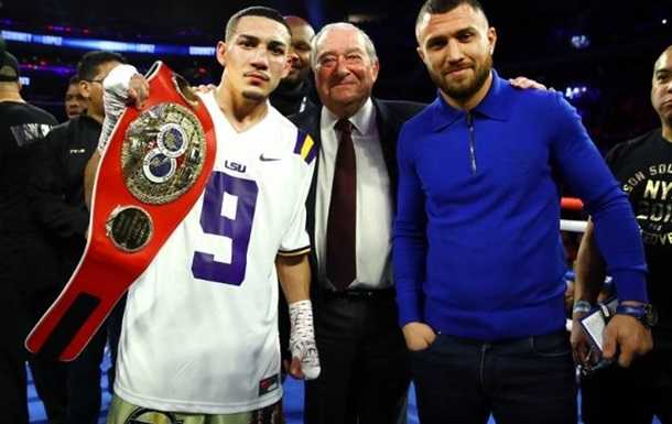 Ломаченко рассказал, почему Top Rank выгодно его поражение в бою с Лопесом