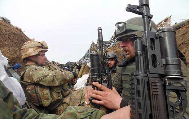 Сутки на Донбассе: ранены трое украинских военных