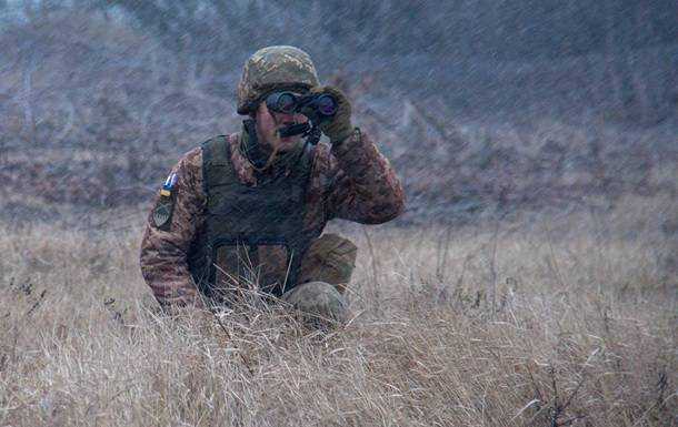 На Донбассе за сутки 11 обстрелов, погиб один боец ВСУ