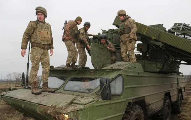 В зоне ООС погиб боец, еще один ранен