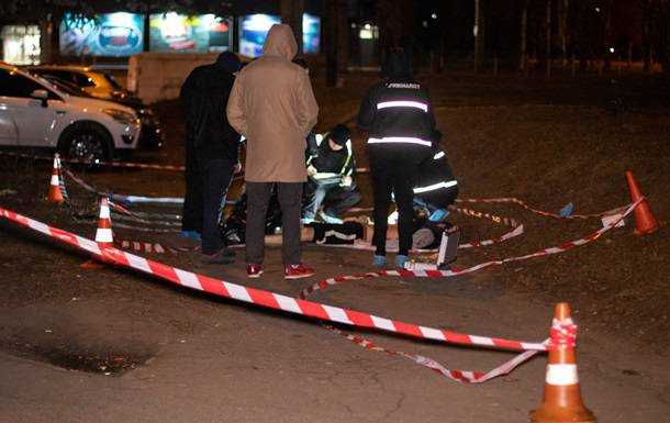 В Киеве на улице зарезали мужчину
