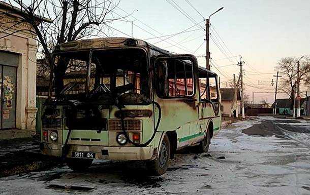 На Одессчине рядом с отделением пожарных сгорел автобус Нацгвардии