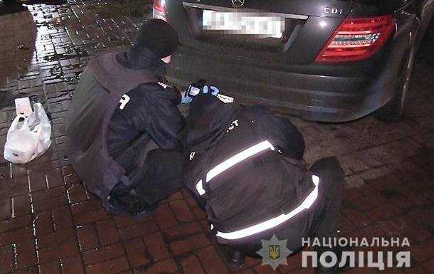 Фото с места убийства в центре Киева. 18+