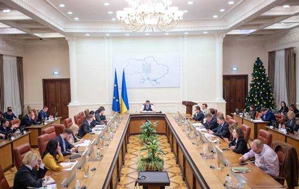 Журналисты узнали, под кем зашатались кресла в Кабмине