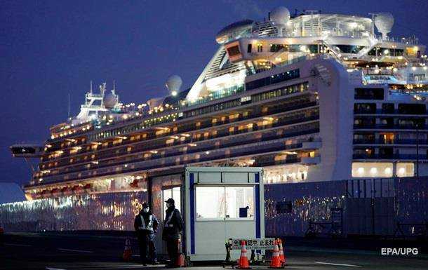Украинцы решили не покидать лайнер Diamond Princess