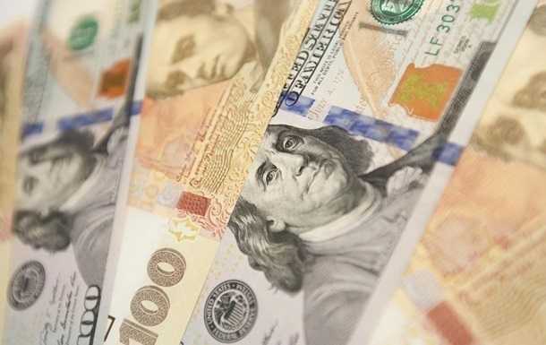 Курс валют на 4 марта: гривна продолжает падать
