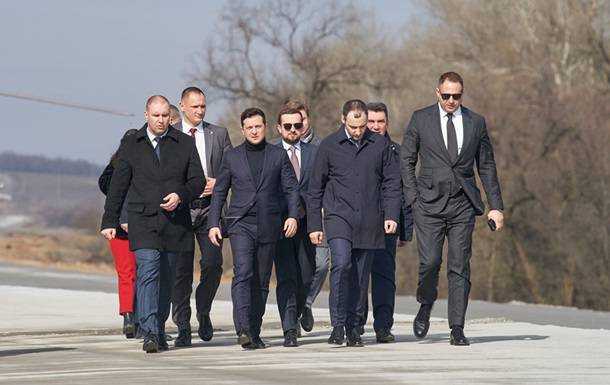 Зеленский ответил по поводу неполного состава Кабмина