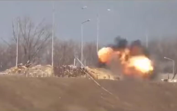Сепаратисты показали видео атак по ВСУ под Песками