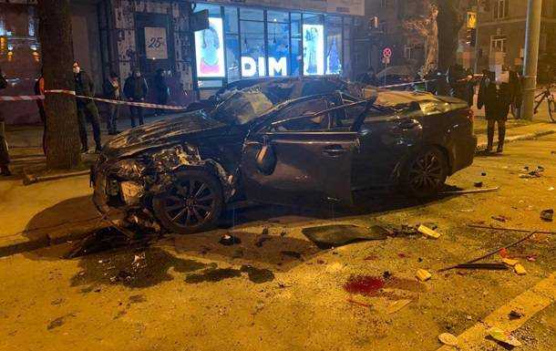 В Харькове в тройном ДТП с участием копов пострадали пять человек