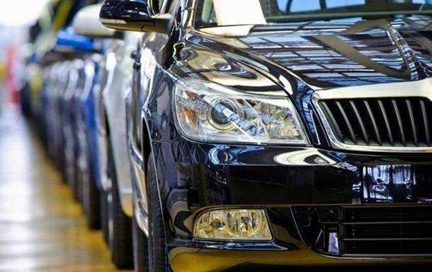 В Украине резко упал рынок легковых авто