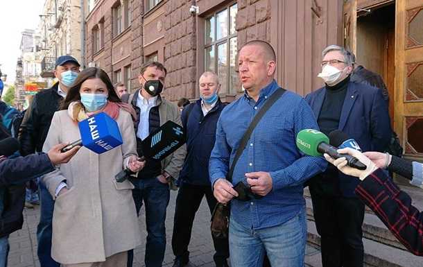 Вятровича допросили по делу о растратах на форуме по Голодомору