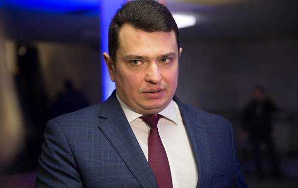 Раде рекомендуют принять закон, предусматривающий отставку Сытника