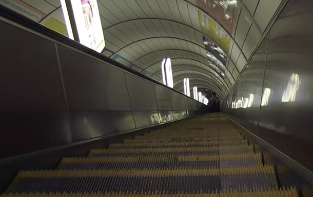 Метро Киева готовят к открытию