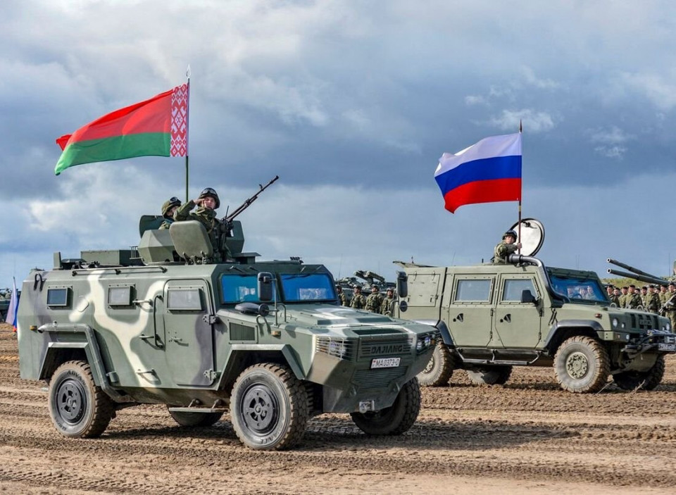 Продлили в очередной раз: военные учения рф и беларуси продлены до 6 марта