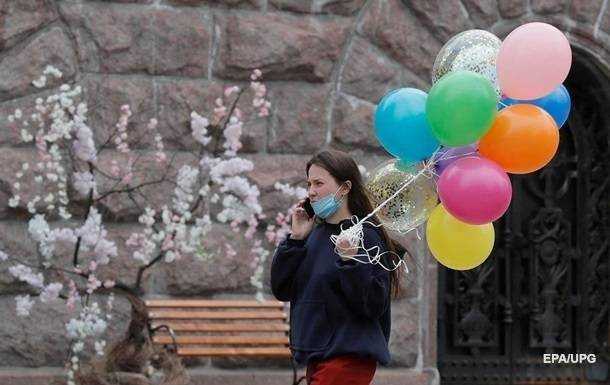Киев заявил об ослаблении карантина, МОЗ против