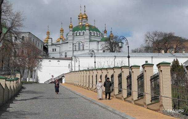 В Киево-Печерской лавре отменили карантин