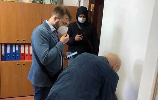 Коллекцию картин Порошенко арестовали