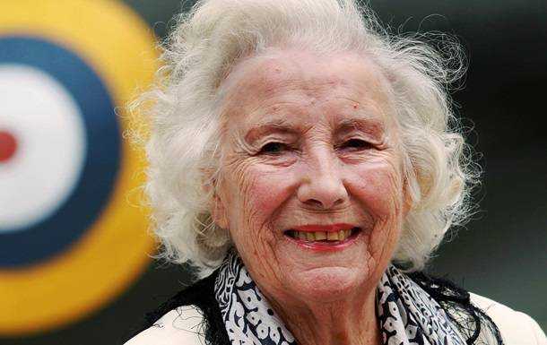 Умерла британская певица Вера Линн