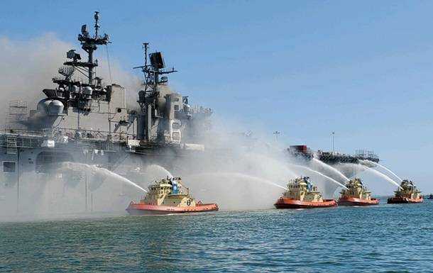 При взрыве на корабле ВМС США пострадал 21 человек