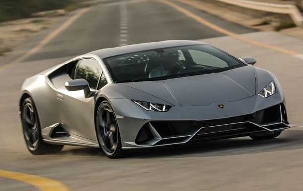 Американец купил Lamborghini на выделенную государством помощь