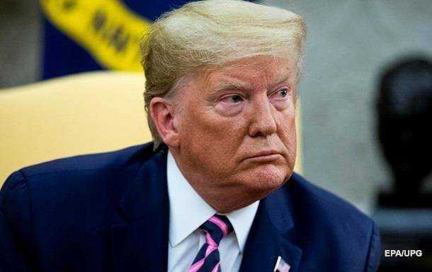 Трамп пожаловался на негативные тренды о нем в Twitter