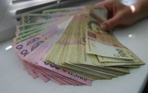 Минфин взял в долг 10,7 млрд грн