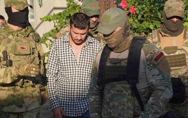 В Крыму серия обысков у крымских татар