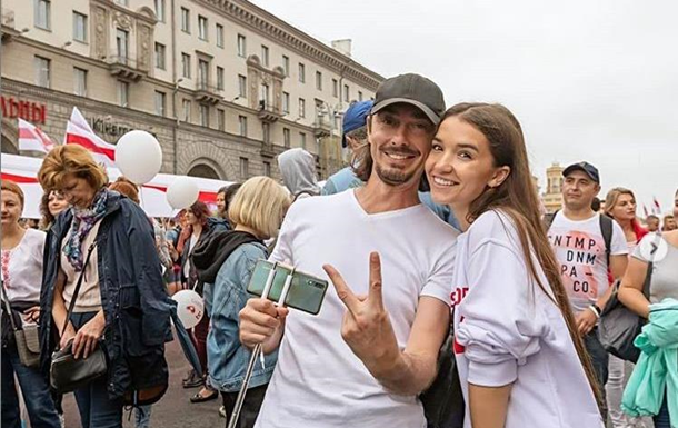 В Минске задержали двух телеведущих