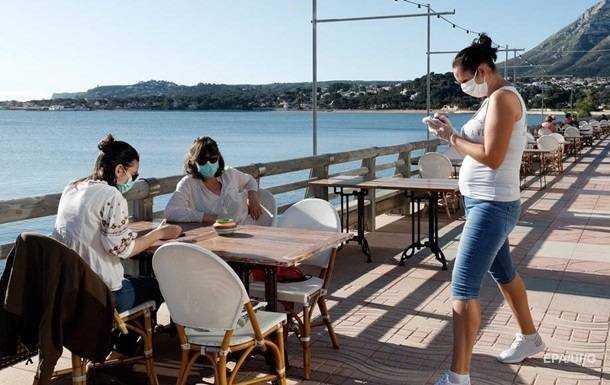 В Испании крупнейшая за четыре месяца вспышка COVID-19