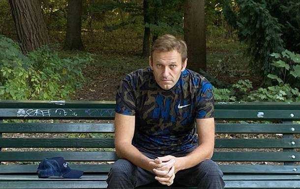Навальный не считает визит Меркель тайным