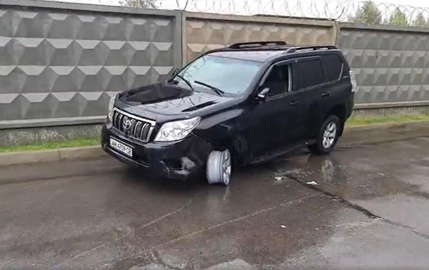 Опубликовано видео пьяного ДТП под Киевом в Гатном