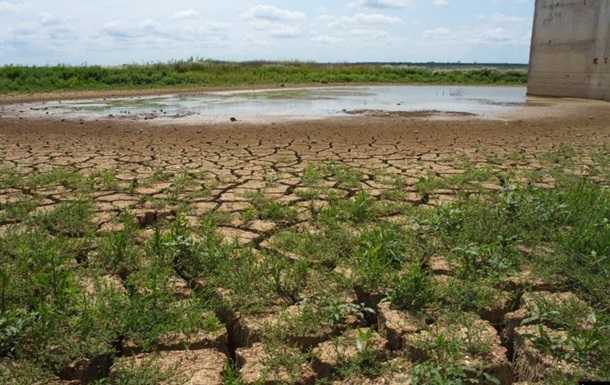 В Крыму запасы воды в главных водохранилищах сократились до 15%