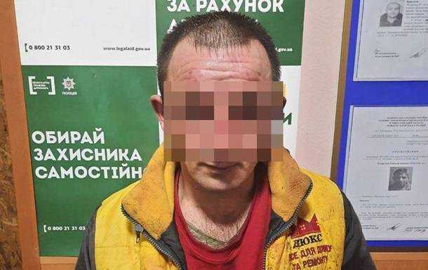 В Николаеве мужчина облил кислотой жену и двоих детей