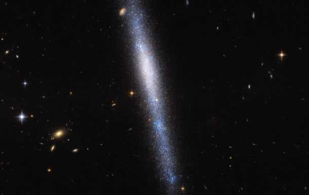 Hubble запечатлел уникальный звездный "водопад"