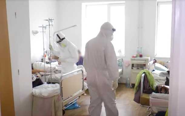 Госпитализация с COVID выросла на две тысячи за неделю