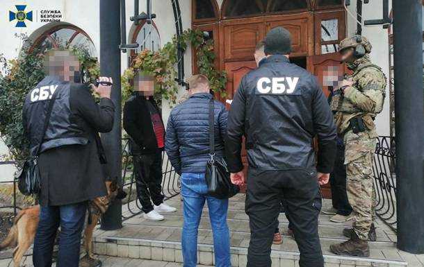 На Луганщине присваивали деньги, выделенные на ремонт школ и больниц