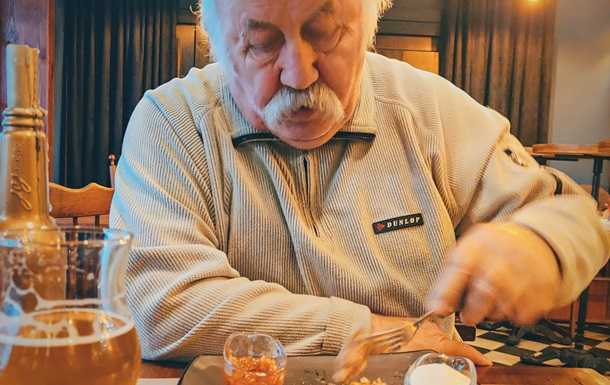 В Тернополе ресторан переделали в храм, чтобы работать на выходных