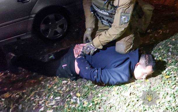 В Николаеве задержали банду таксистов