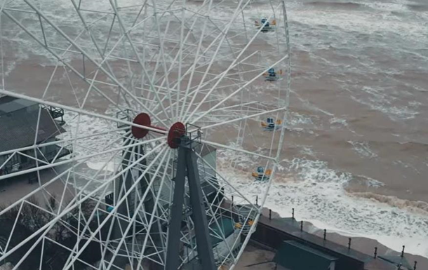 Появилось зрелищное видео затопленной Кирилловки