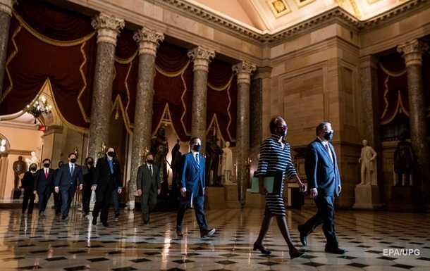 В Сенат передана резолюция об импичменте Трампа