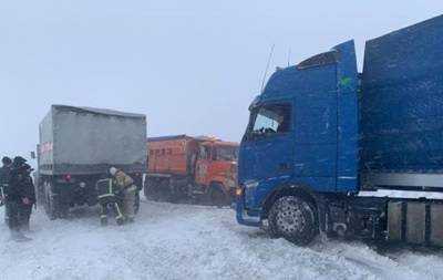 Пробка на трассе Киев-Одесса выросла до 30 км