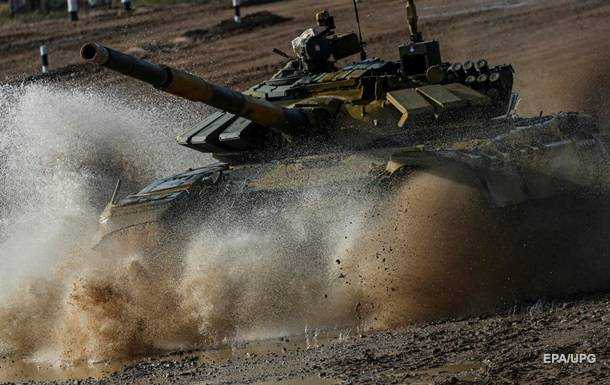 РФ начинает военные маневры возле границы Украины