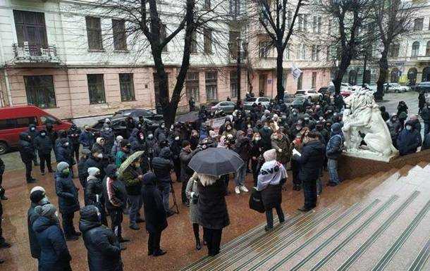 Карантин: МОЗ оновило розподіл регіонів за зонами