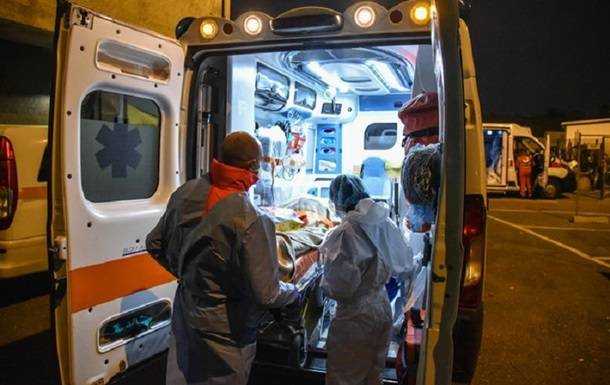 В Італії від COVID-19 померли понад 100 тисяч осіб