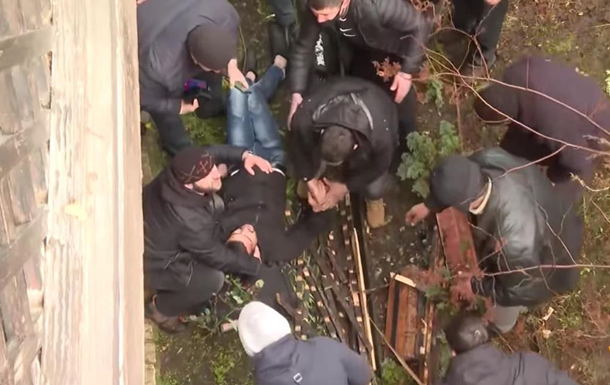 У Грузії парафіяни і священики побилися в церкві
