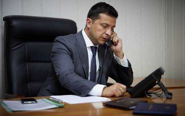 У Зеленського пояснили, чому досі не було розмови з Байденом